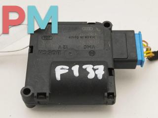 моторчик заслонки печки Audi A6 4F/C6 2005, 2.4 л., бензин, АКПП, серый, универсал, 4F0820511A