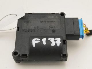 моторчик заслонки печки Audi A6 4F/C6 2005, 2.4 л., бензин, АКПП, серый, универсал, 4F0820511A