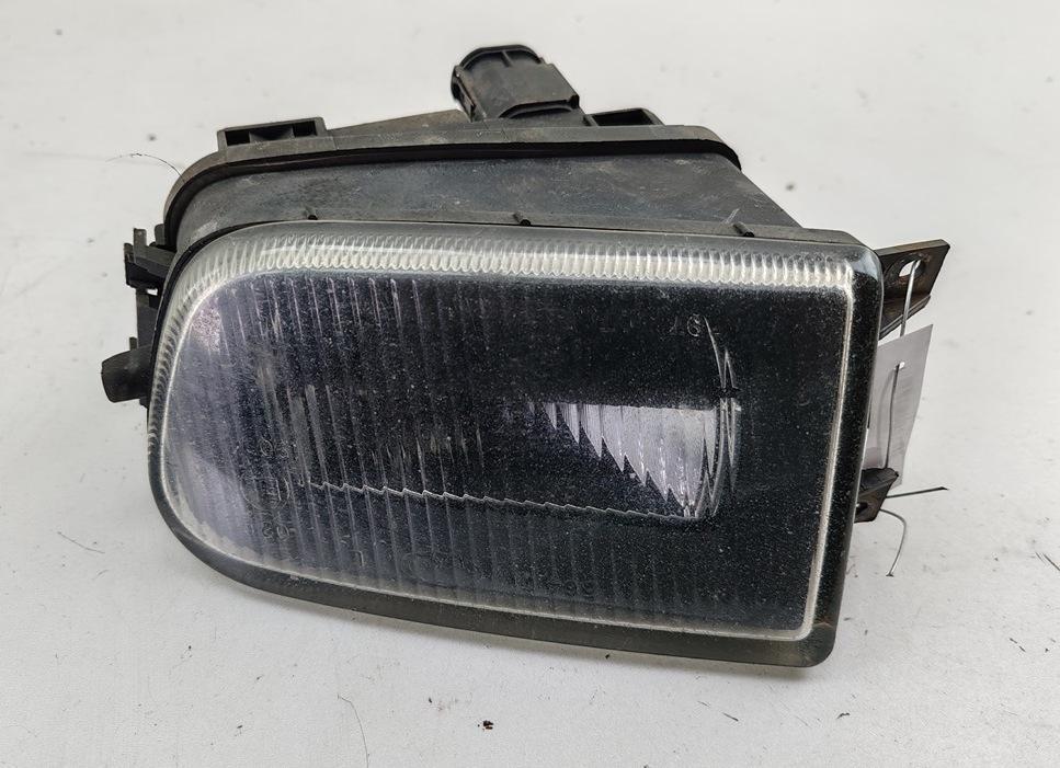 фара противотуманная левая BMW 5 E39 1999, 2.5 л., бензин, МКПП, серый, универсал, 8377941 - фото №1