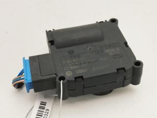 моторчик заслонки печки Audi A6 4F/C6 2005, 2.4 л., бензин, АКПП, серый, универсал, 4F0820511A