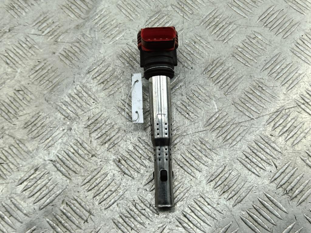 катушка зажигания Audi A6 4F/C6 2004, 2.4 л., бензин, МКПП, чёрный, седан, 06E905115E - фото №1