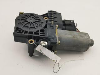 моторчик стеклоподъемника задний правый Audi A6 4B/C5 [рестайлинг] 2002, 1.9 л., дизель, МКПП, красный, универсал