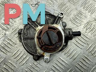 насос вакуумный Audi A6 4F/C6 2004, 2.4 л., бензин, МКПП, чёрный, седан, 06E145100C
