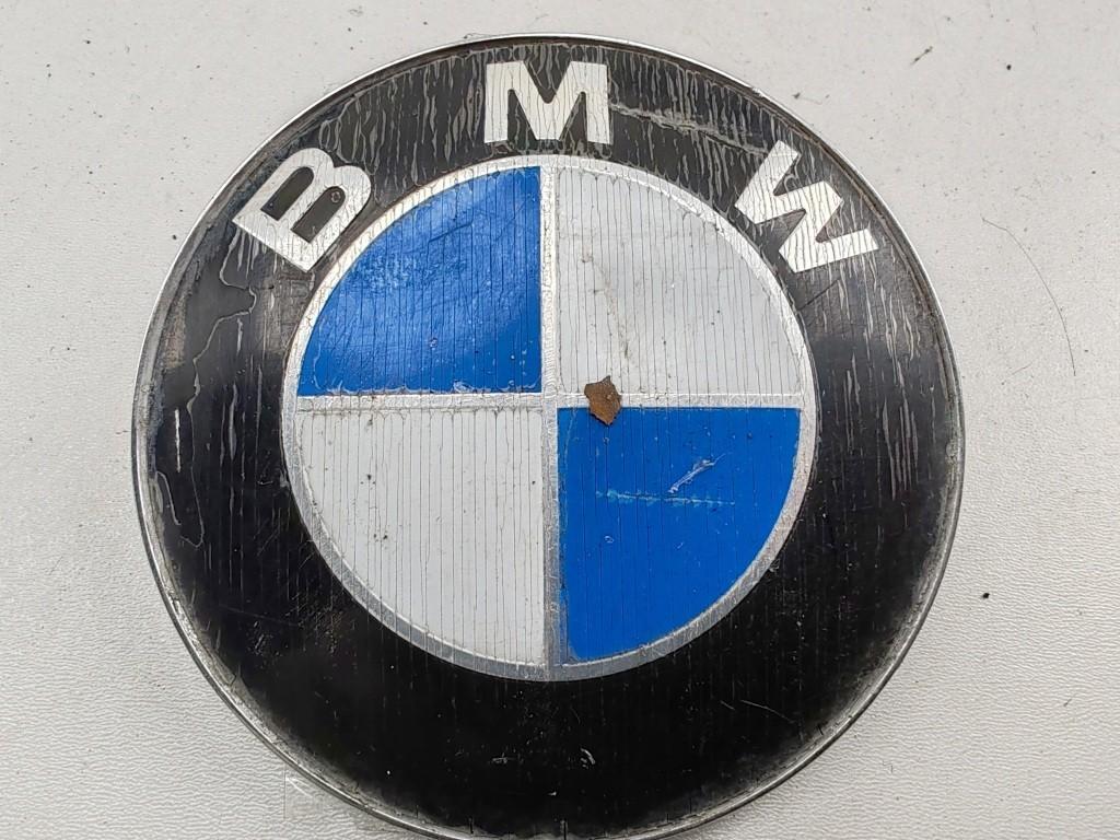 эмблема BMW 5 E60/E61 2003, 2.2 л., бензин, АКПП, серый, седан, 8132375