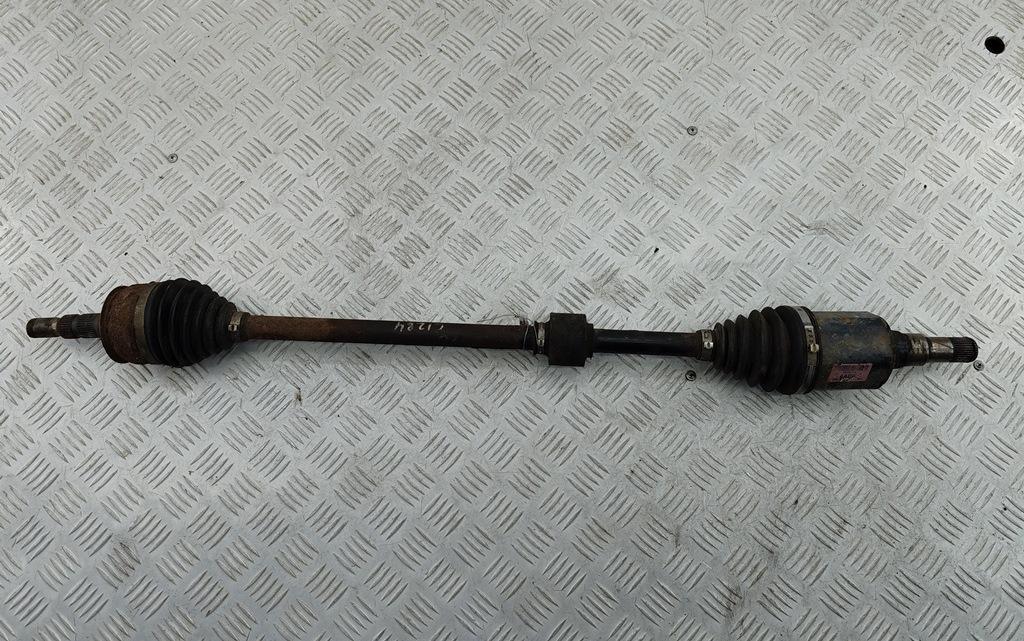 полуось передняя правая (приводной вал, ШРУС) Chevrolet Cruze 2012, 1.6 л., бензин, МКПП, белый, универсал, 13334715