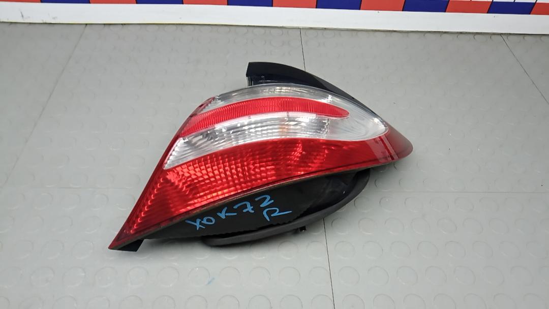 фонарь задний правый Mercedes-Benz C-Класс W204/S204 2006, 2.2 л., D C220 CDI, дизель, АКПП, купе - фото №1