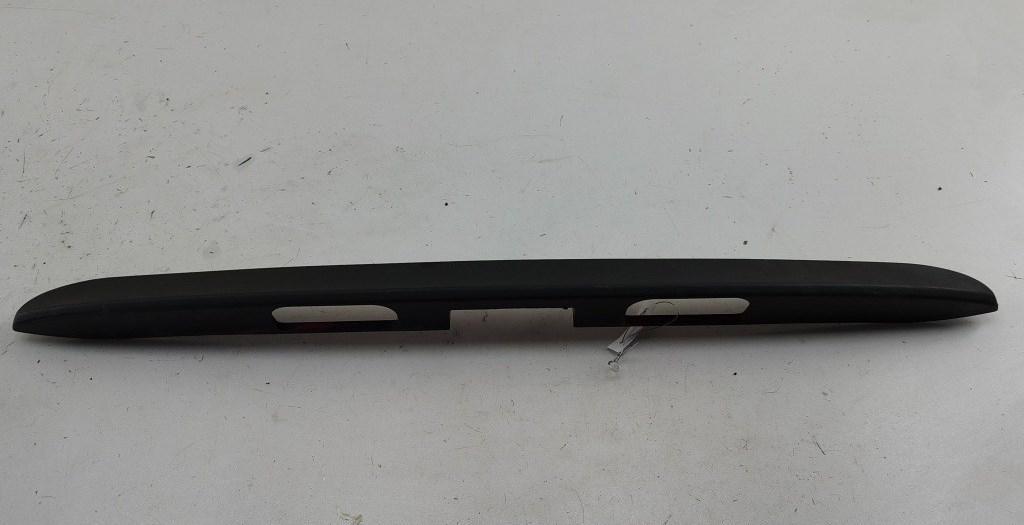 накладка подсветки номера Peugeot 307 2007, 1.6 л., дизель, МКПП, красный, универсал, 9638615777F