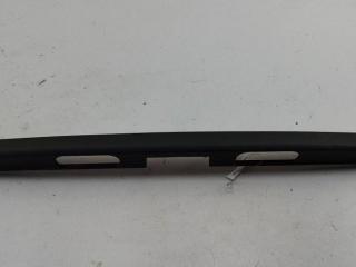 накладка подсветки номера Peugeot 307 1 поколение [рестайлинг] 2007, 1.6 л., дизель, МКПП, красный, универсал, 9638615777F