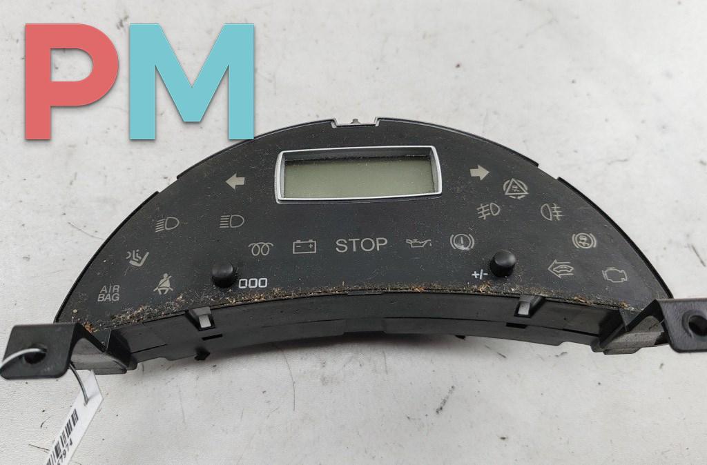 дисплей Citroen C8 1 поколение 2003, 2.2 л., бензин, МКПП, серый, минивэн, 1488702080 - фото №1
