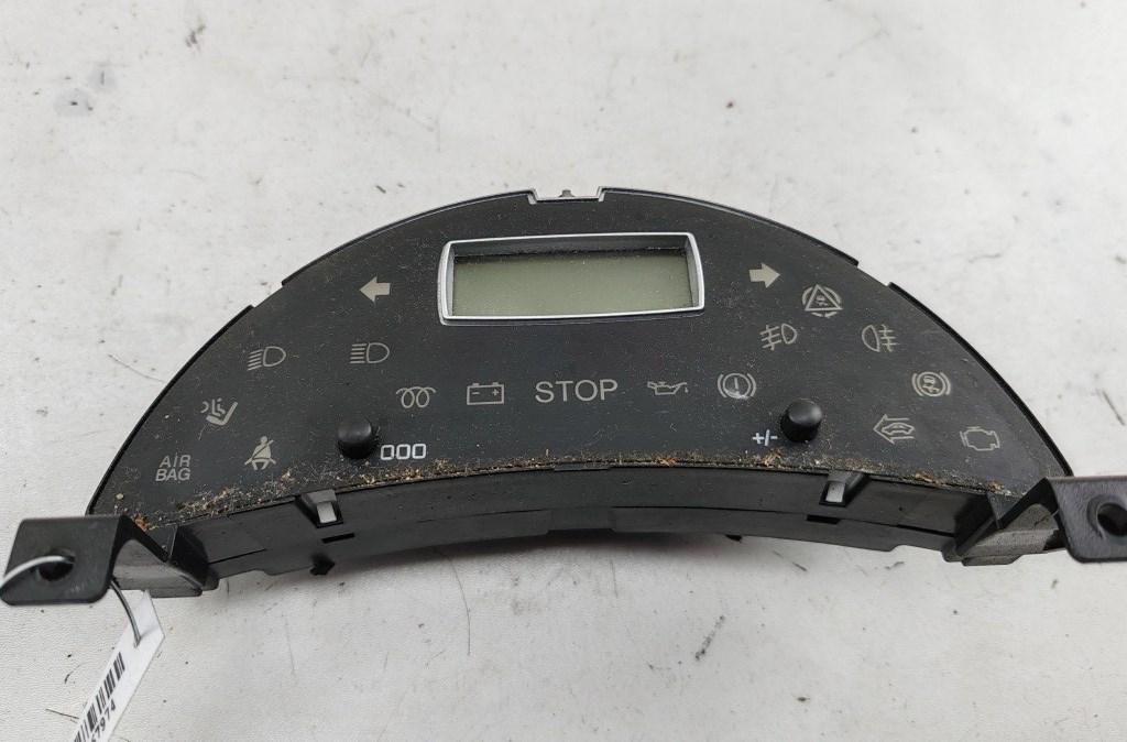 дисплей Citroen C8 2003, 2.2 л., бензин, МКПП, серый, минивэн, 1488702080