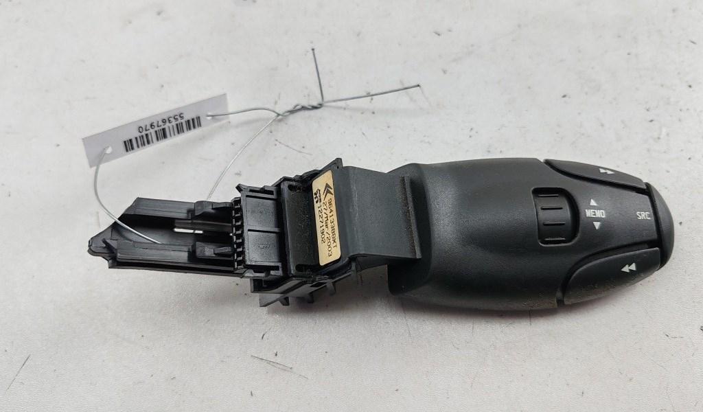 джойстик управления мультимедиа Citroen C8 2003, 2.2 л., бензин, МКПП, серый, минивэн, 96413388XT