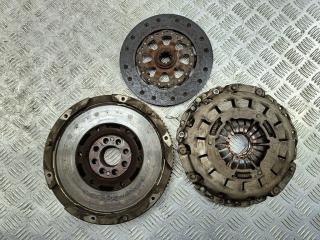 комплект сцепления BMW 5 E39 1999, 2.5 л., бензин, МКПП, серый, универсал, 1223610
