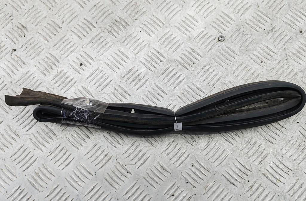 Накладка на порог наружная правая Volkswagen Tiguan 2016, коричневый, внедорожник 5 дв., 5NA837120A