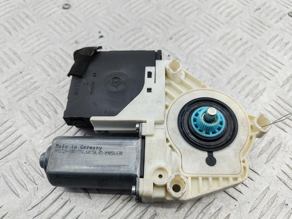 моторчик стеклоподъемника передний правый Volkswagen Passat B6 2008, 2.0 л., дизель, МКПП, серый, универсал, 1K0959792