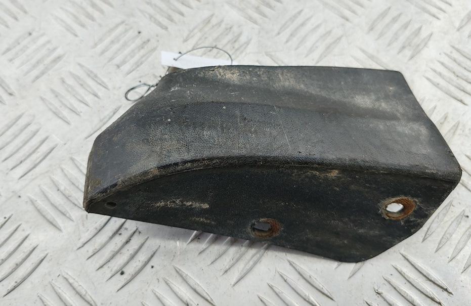 заглушка порога Volkswagen Passat B5+ (GP) 2004, 2.0 л., дизель, МКПП, серый, универсал, 3B0853897A - фото №1