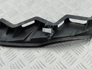 кронштейн переднего бампера Volkswagen Passat B6 2008, 2.0 л., дизель, МКПП, синий, универсал, 3C0807890