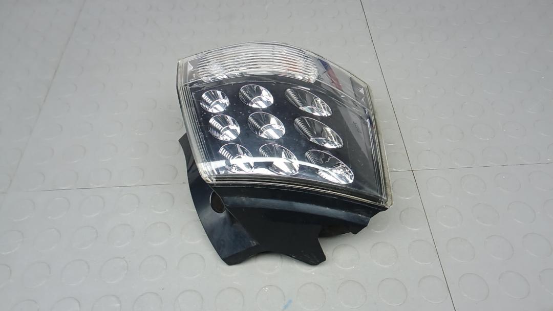 фонарь задний левый Mitsubishi Outlander 2 поколение 2007, 2.0 л., D DI-D, дизель, МКПП, внедорожник 5 дв. - фото №1