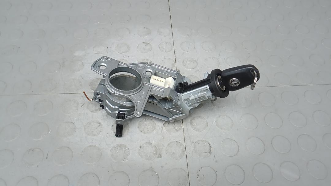 замок зажигания Opel Zafira 3 поколение (C) 2011, 1.6 л., бензин, МКПП, минивэн, 07552F275B - фото №1