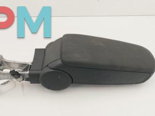 подлокотник Audi A4 B6 2001, 2.0 л., бензин, АКПП, серый, седан, 8E0864283