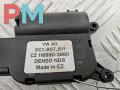 моторчик заслонки печки Volkswagen Passat B6 2008, 2.0 л., дизель, МКПП, серый, универсал, 3C0907511 - фото №3