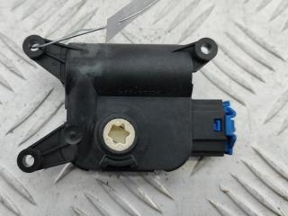 моторчик заслонки печки Volkswagen Passat B6 2006, 2.0 л., дизель, МКПП, серый, универсал, 0132801362