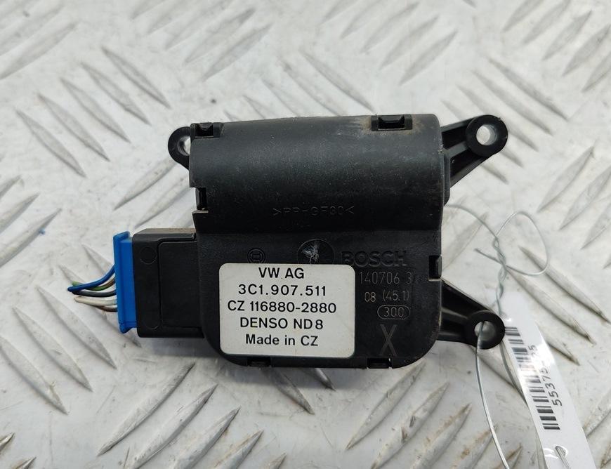 моторчик заслонки печки Volkswagen Passat B6 2006, 2.0 л., дизель, МКПП, чёрный, универсал, 3C1907511A