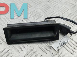 кнопка открытия багажника Volkswagen Touareg 1 поколение 2005, 2.5 л., дизель, АКПП, чёрный, внедорожник 5 дв., 1J0827566F
