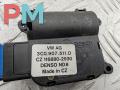 моторчик заслонки печки Volkswagen Passat B6 2006, 2.0 л., дизель, МКПП, серый, универсал, 3C0907511D - фото №2