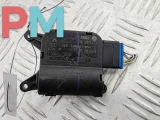 моторчик заслонки печки Volkswagen Passat B6 2005, 2.0 л., бензин, АКПП, чёрный, универсал, 0132801363