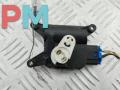 моторчик заслонки печки Volkswagen Passat B6 2005, 2.0 л., бензин, АКПП, чёрный, универсал, 0132801363 - фото №2