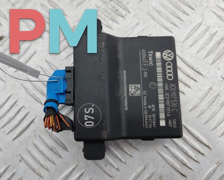 блок комфорта Volkswagen Passat B6 2006, 2.0 л., дизель, МКПП, чёрный, универсал, 3C0907530C - фото №1
