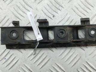 кронштейн переднего бампера Volkswagen Passat B6 2008, 2.0 л., дизель, МКПП, синий, универсал, 3C0807183