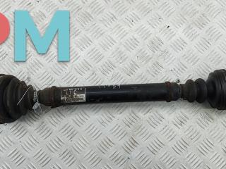 полуось передняя левая (приводной вал, ШРУС) Audi A6 4B/C5 [рестайлинг] 2002, 1.9 л., дизель, МКПП, красный, универсал, 4B0407271C