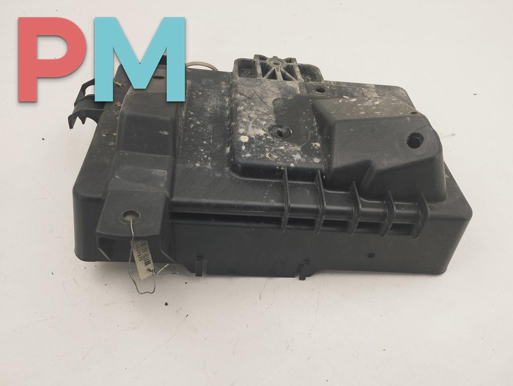 полка аккумулятора Opel Astra G 2000, 1.6 л., бензин, МКПП, серый, хетчбэк 5 дв., 24449812 - фото №1
