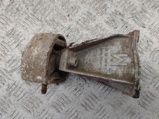 кронштейн КПП Audi A4 B5 1999, 1.8 л., бензин, МКПП, красный, универсал, 8D0399113AB