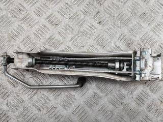 домкрат Audi A4 B6 2001, 2.0 л., бензин, АКПП, серый, седан, 8E0011031C