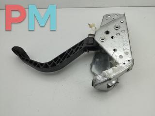 педаль сцепления Opel Zafira 1 поколение (A) 2001, 2.0 л., дизель, МКПП, серый, минивэн, 90581106