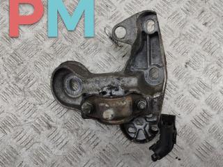 кронштейн (крепление) Audi A4 B6 2001, 2.0 л., бензин, АКПП, серый, седан, 8E0199352
