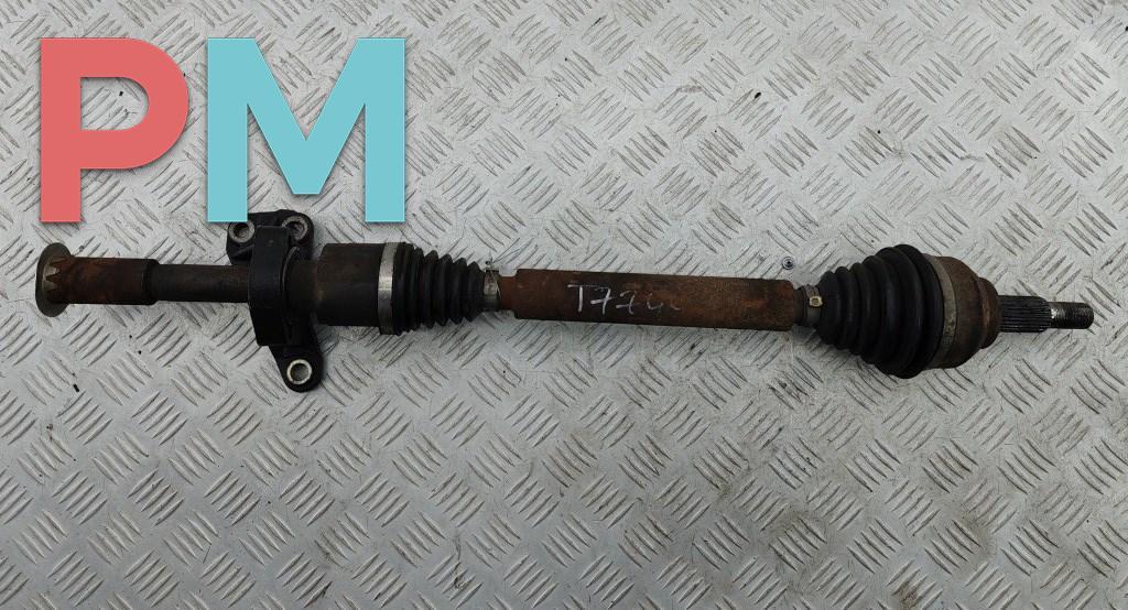 полуось передняя правая (приводной вал, ШРУС) Renault Laguna 2 поколение 2001, 1.6 л., бензин, МКПП, серый, хетчбэк 5 дв. - фото №1