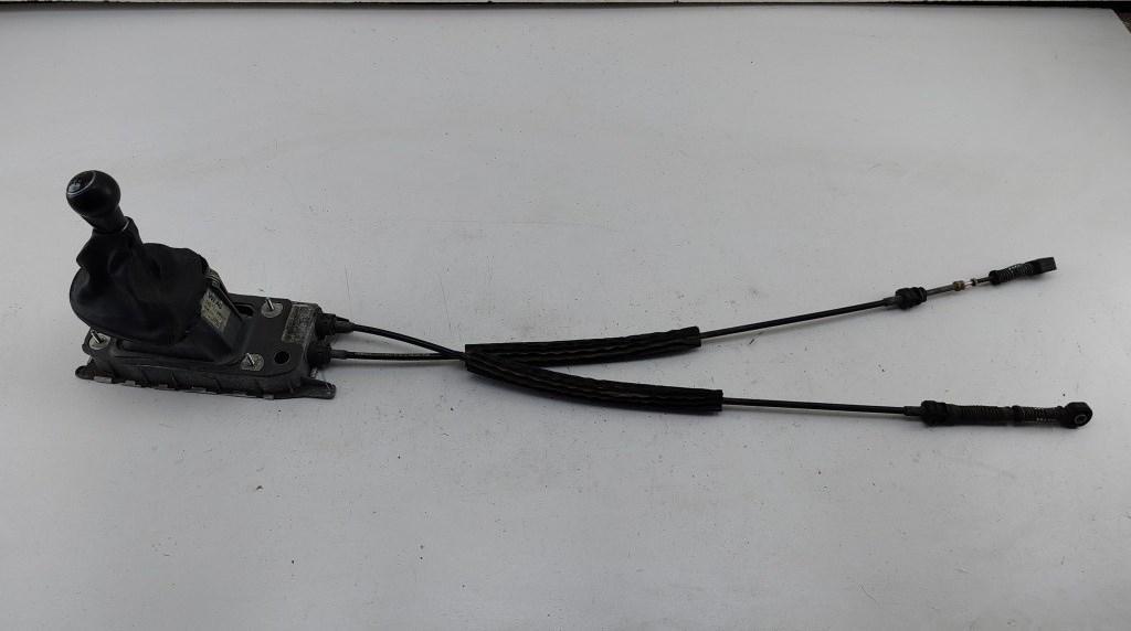 кулиса SEAT Leon 2010, 1.6 л., дизель, МКПП, серый, хетчбэк 5 дв., 1K0711061B