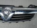 решетка радиатора Opel Zafira 3 поколение (C) 2011, 1.7 л., дизель, МКПП, минивэн - фото №3