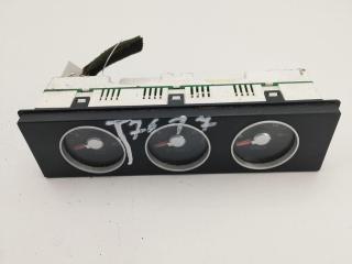 приборная панель Hyundai Coupe 2002-2007 2002, 2.0 л., бензин, МКПП, красный, купе, 94300-2C600