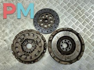 маховик BMW 5 серия E39 1999, 2.5 л., бензин, МКПП, серый, универсал, 1223610