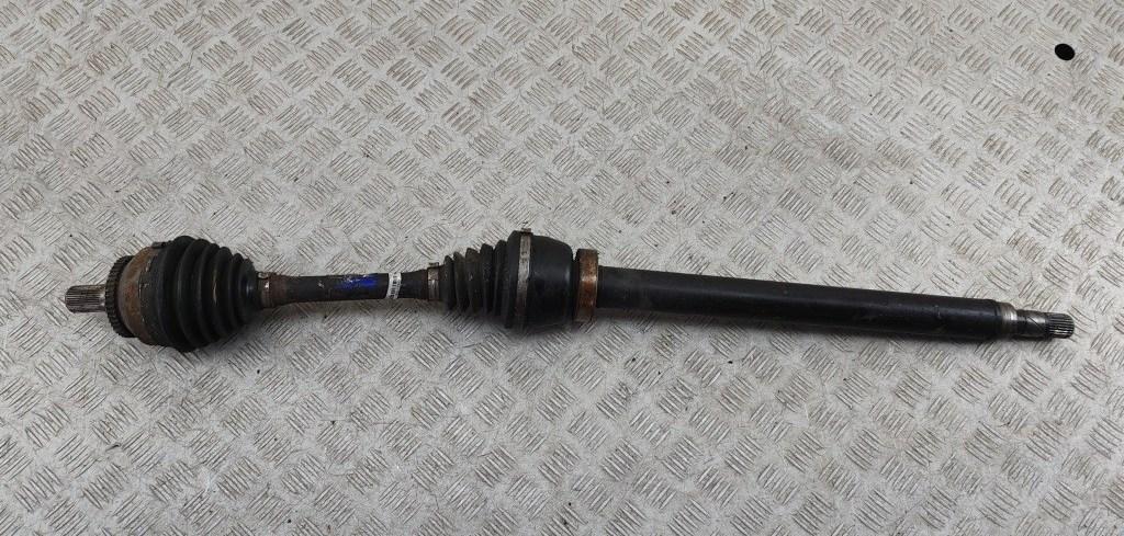 полуось передняя правая (приводной вал, ШРУС) Volvo S80 1999, 2.0 л., бензин, МКПП, чёрный, седан