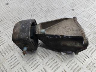 кронштейн КПП Volkswagen Passat B5 1997, 1.8 л., бензин, МКПП, чёрный, универсал, 3B0399113AB