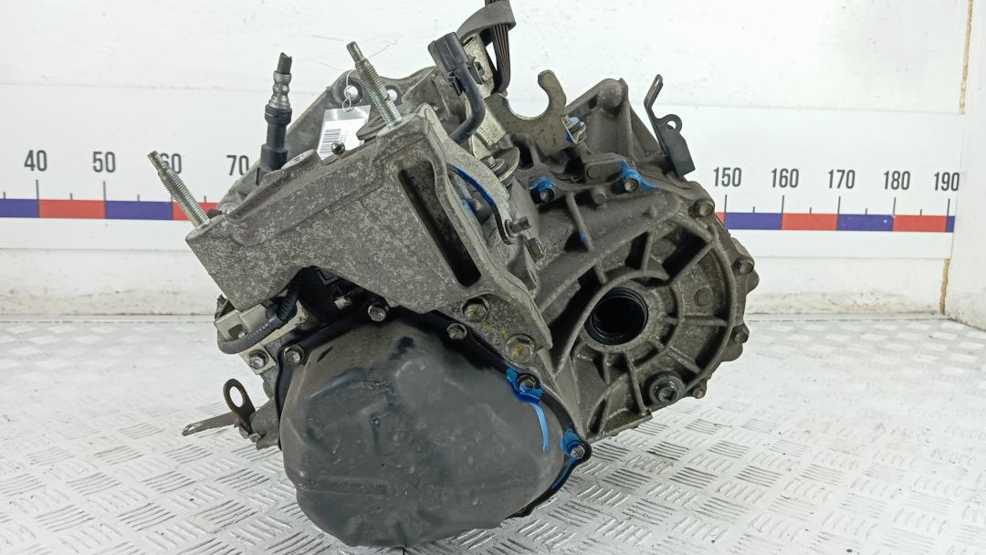 МКПП Suzuki SX4 2 поколение 2014, 1.6 л., бензин, МКПП, хетчбэк 5 дв., ZMA - фото №1