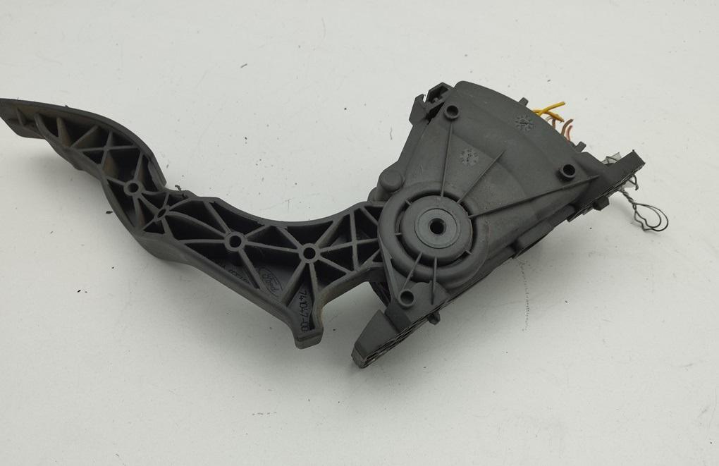 педаль Ford Fusion 2004, 1.4 л., бензин, МКПП, синий, хетчбэк 5 дв., 2S619F836AA