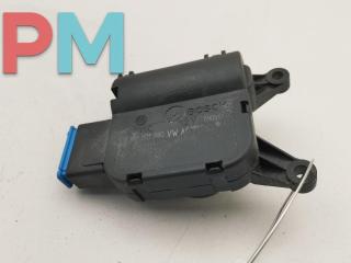 моторчик заслонки печки SEAT Leon 2 поколение [рестайлинг] 2010, 1.6 л., дизель, МКПП, серый, хетчбэк 5 дв., 0132801340