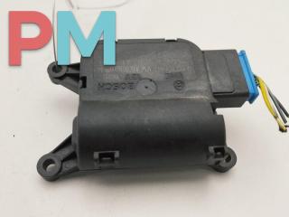 моторчик заслонки печки SEAT Leon 2 поколение [рестайлинг] 2010, 1.6 л., дизель, МКПП, серый, хетчбэк 5 дв., 0132801341