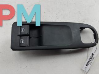 блок управления стеклоподъемниками Volkswagen Golf 6 поколение 2010, 1.4 л., бензин, АКПП, серый, хетчбэк 5 дв., 5K0867255